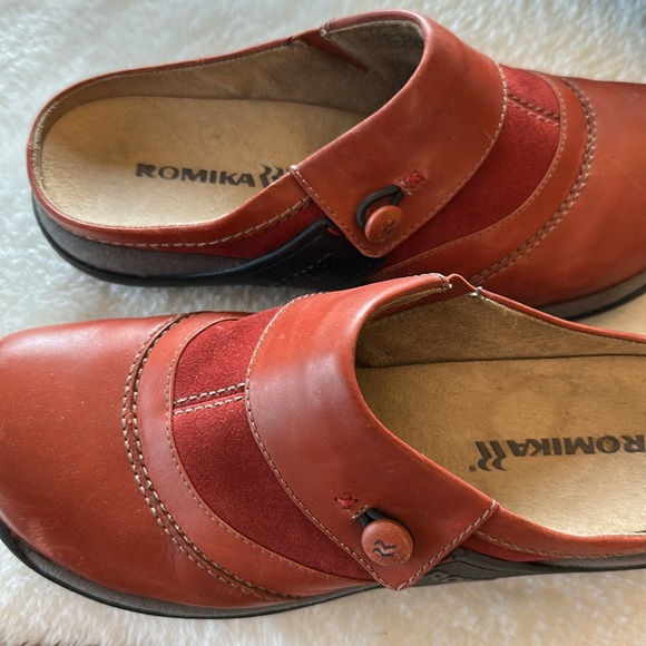 Romika slip ons - Picture 5 of 6